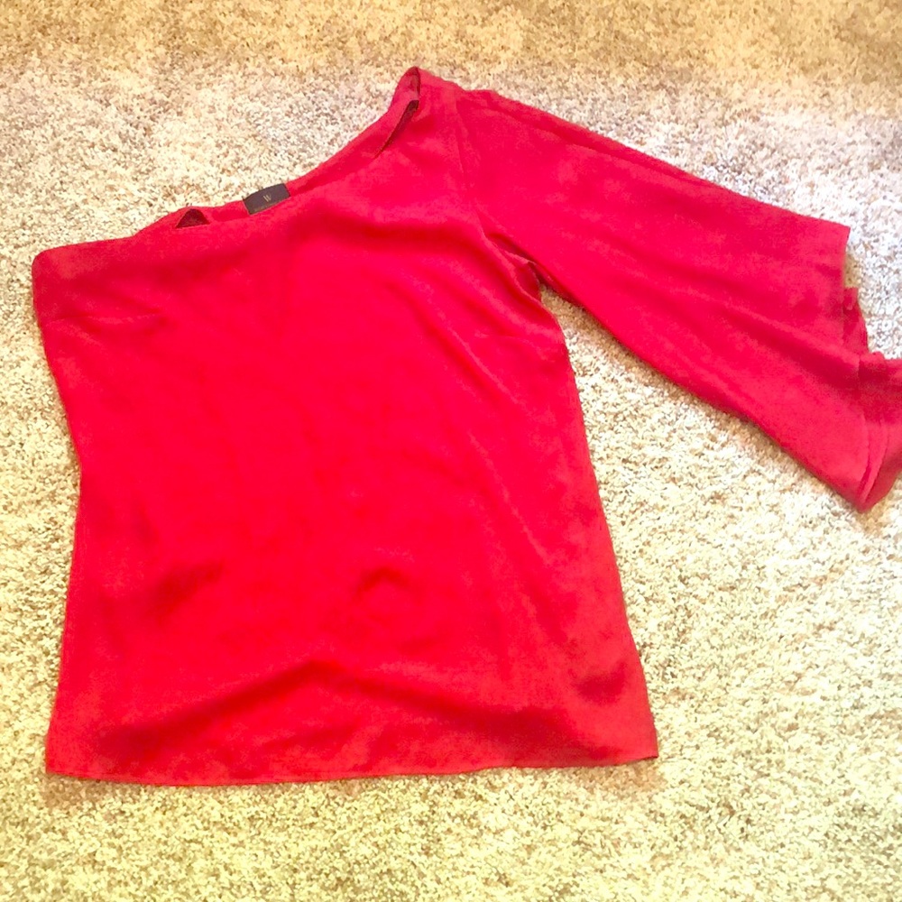 Cold shoulder top